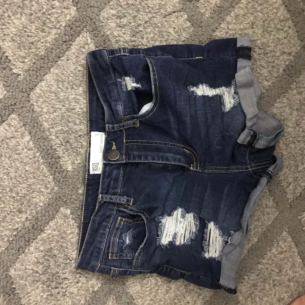 Tilly’s RSQ ripped jean shorts- sunset high rise